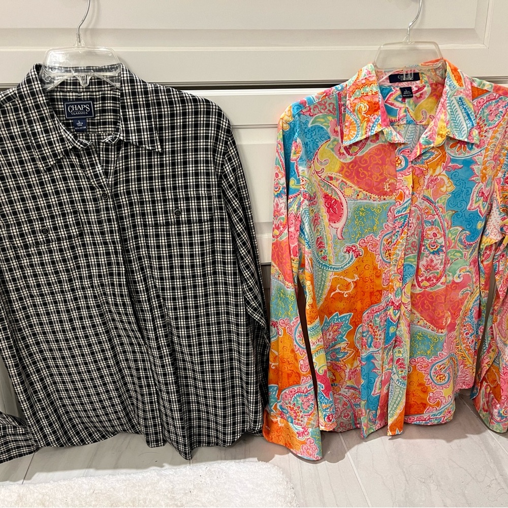 2 blouses